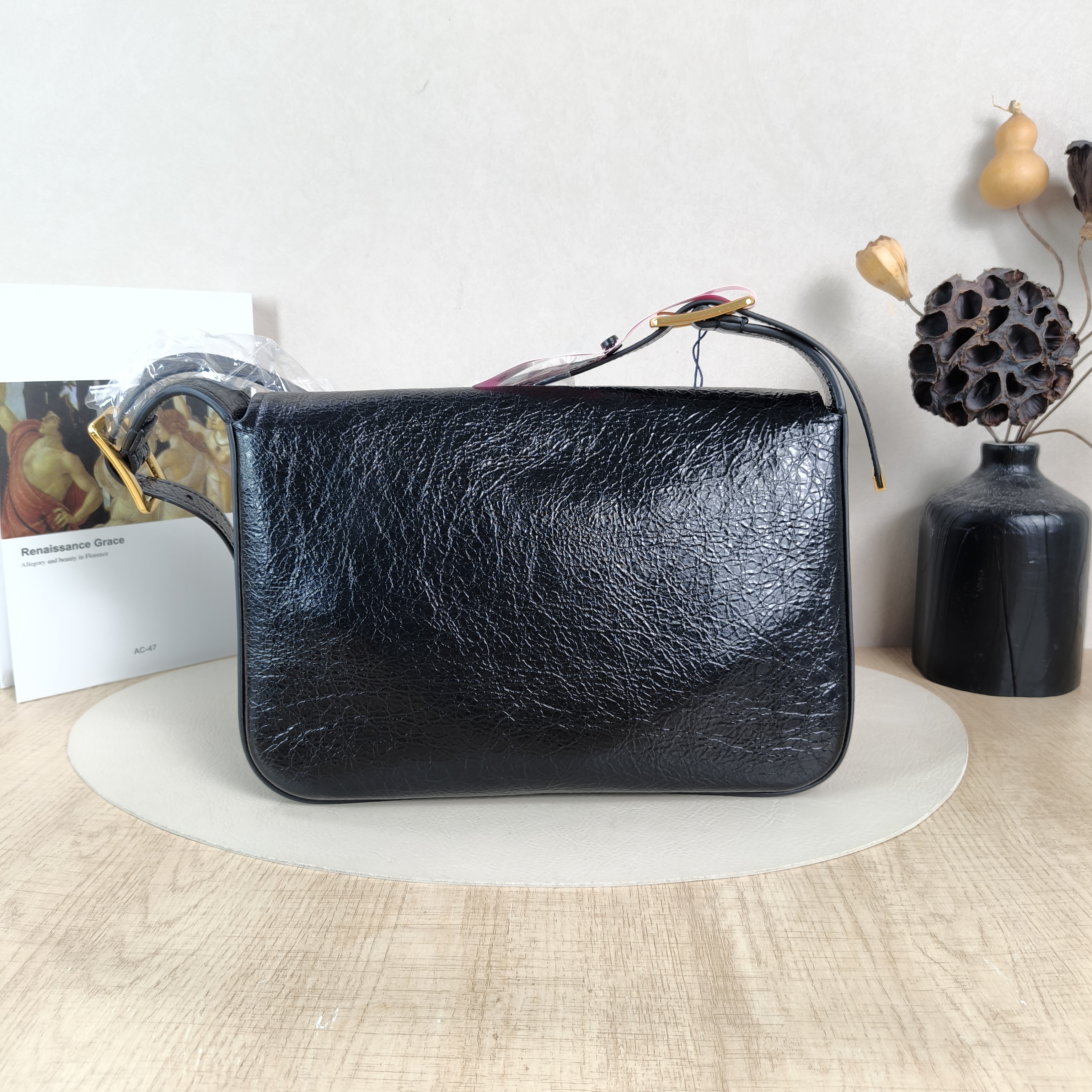 BALENCIAGA Shoulder Bag Clicca Black Waxed Leather Medium29 × 13 × 20 cm — cover view 4 of 5