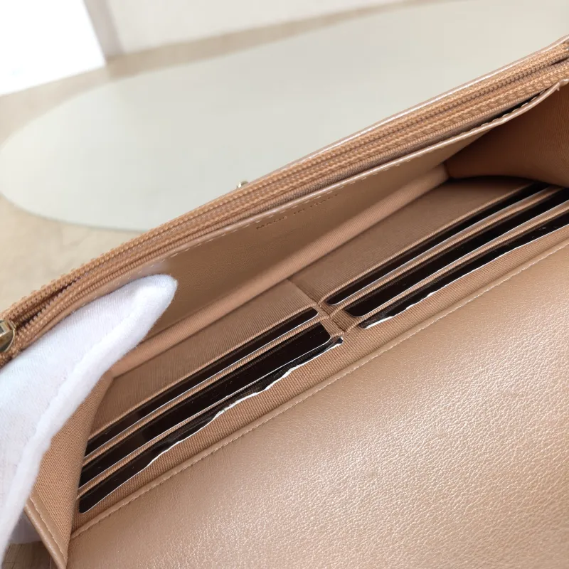 Chanel Crossbody Bag19Bag WOC Taupe SL ambskinmini19.2 × 3.5 × 12.3 cm — detail view 10 of 12