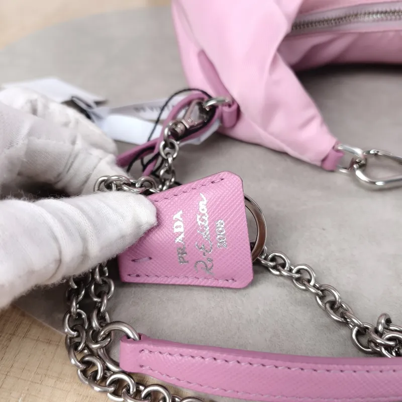 PRADA Shoulder Bag Re-Edition 2006 Shoulder Bag Nylon One Size22 × 5 × 15 cm — detail view 10 of 14