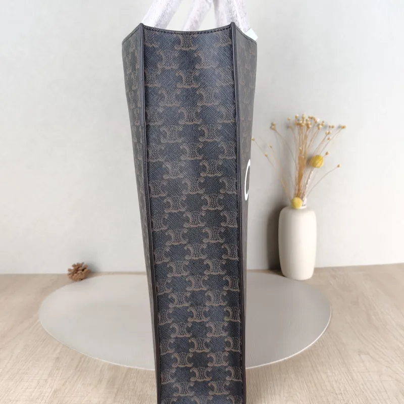CELINE Crossbody Bag CABAS Monogram PVC Large37 × 9 × 39.5 cm — detail view 9 of 11