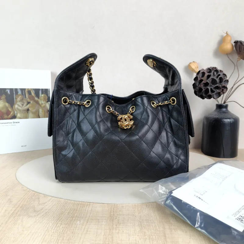 Chanel Shoulder Bag25Bag Black Grained Calfskin Small26 × 14 × 30 cm — cover view 3 of 6