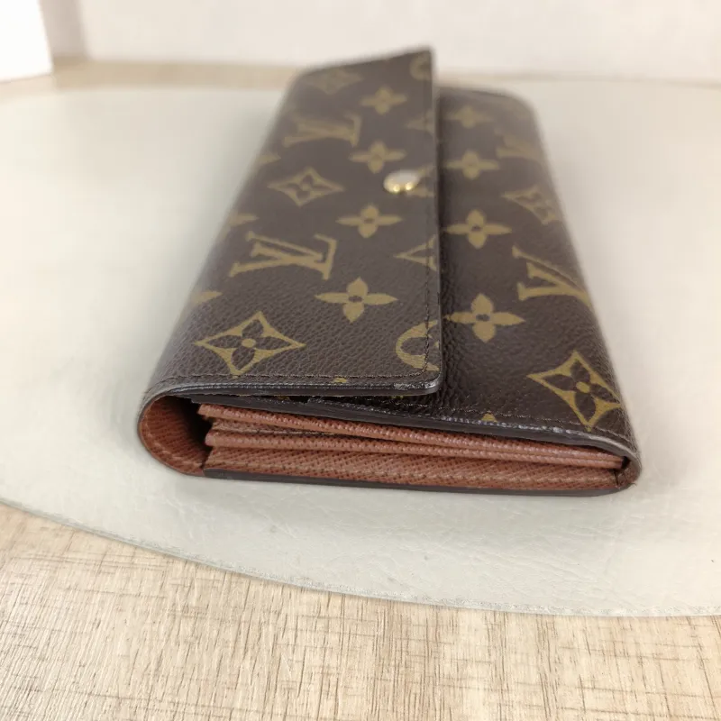 Louis Vuitton Wallet Edition Wallet Monogram PVC 18.5 × 2 × 10 cm — detail view 8 of 10