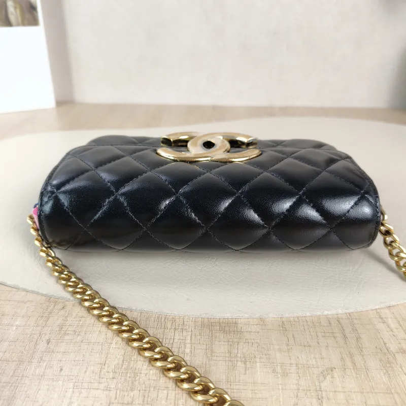 Chanel Crossbody Bag C Logo Crossbody Bag Black Lambskin One Size 17.5 × 4 × 9.5 cm — detail view 5 of 12