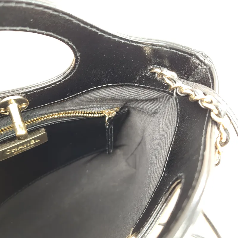 Chanel Crossbody Bag31Bag Black Waxed Leathermini23 × 5.5 × 22 cm — detail view 7 of 15