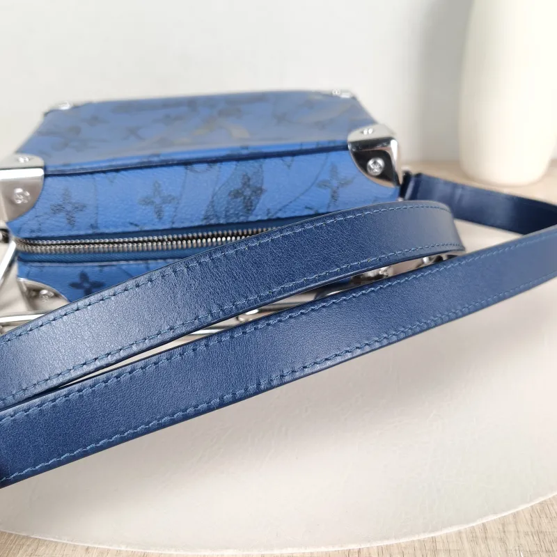 Louis Vuitton Crossbody Bag SOFT TRUNK Box Navy PVC Mini 18.5 × 8 × 13 cm — detail view 6 of 11