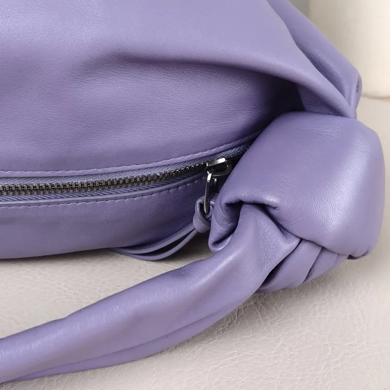 Bottega Veneta Top Handle Bag Jodie Calfskin Mini 28 × 14 × 15 cm — detail view 8 of 9