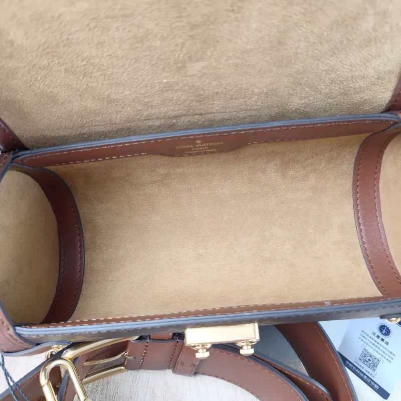 Louis Vuitton Crossbody Bag Papillon Trunk Monogram PVC Small 19 × 9 × 9 cm — detail view 10 of 12