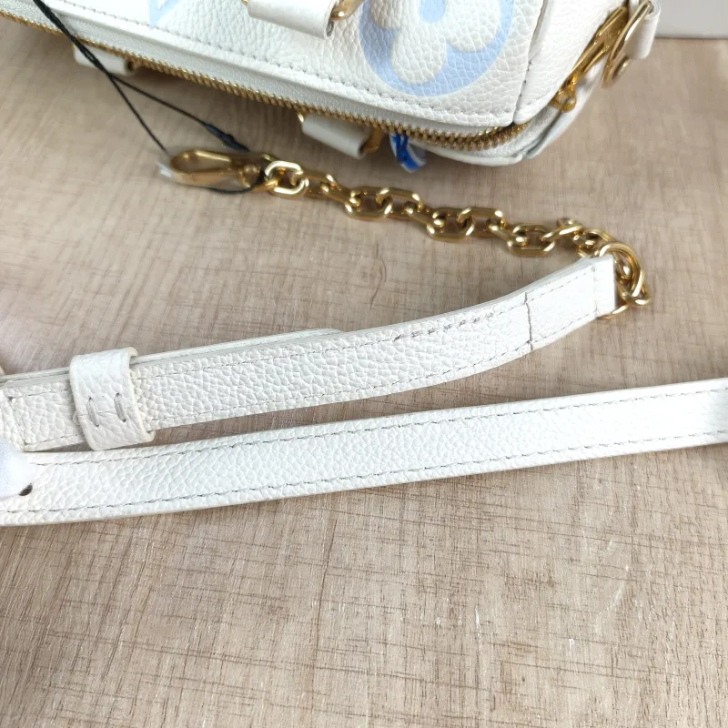 Louis Vuitton Crossbody Bag Speedy20 White · Blue Empreinte Embossed Calfskin Small 20.5 × 12 × 13.5 cm — detail view 1 of 13