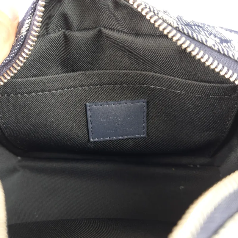 Louis Vuitton Crossbody Bag SOFT TRUNK Box Black PVC Mini 18.5 × 8 × 13 cm — detail view 6 of 10