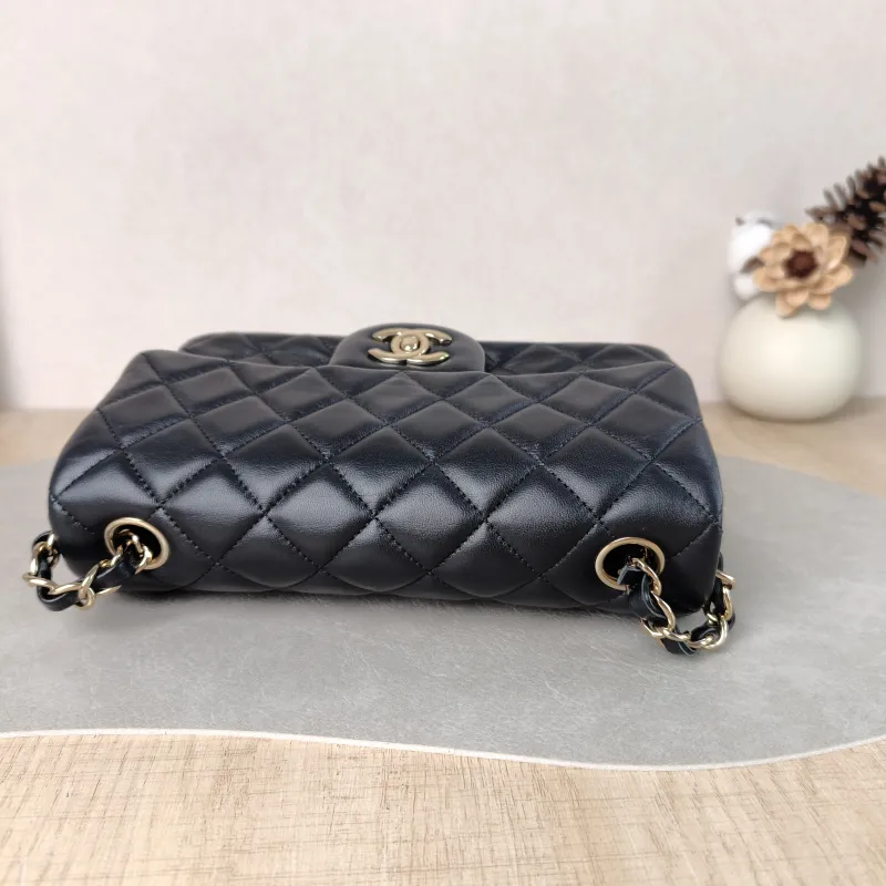 Chanel Crossbody Bag Classic Flap Large Mini CF Mini Black SL ambskin mini 20 × 6 × 12 cm — detail view 6 of 12