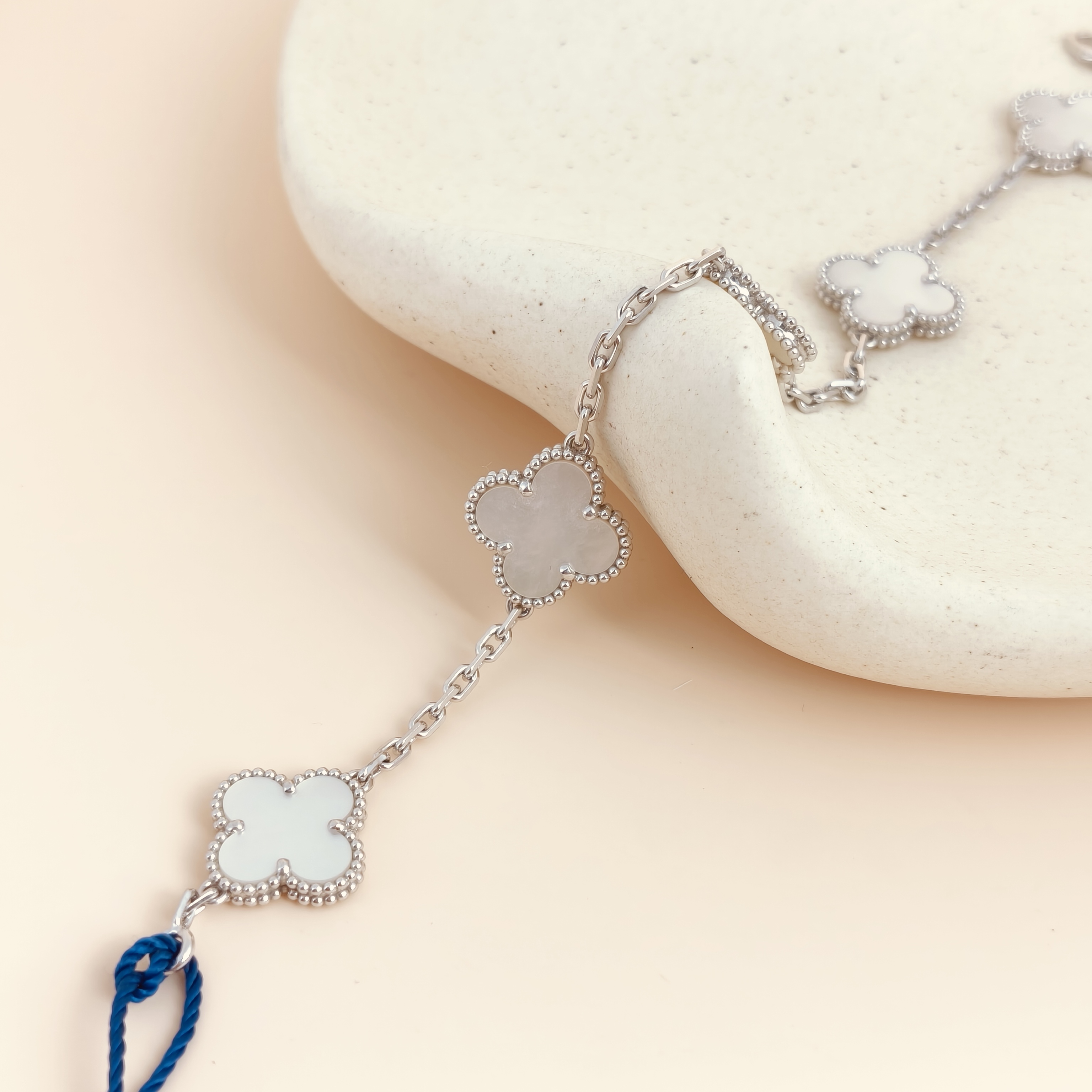 Van Cleef & Arpels Bracelet Alhambra Alhambra Collection Five-Motif Bracelet Pearl · White Mother-of-Pearl Pearl 18KW hite Gold Vintage Small1.5 ×… — cover view 5 of 9