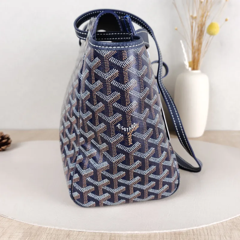 GOYARD Shoulder Bag Rouette Shoulder Bag Navy PVC Small31 × 14 × 23 cm — detail view 3 of 10