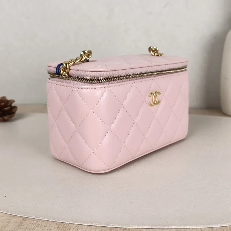 Chanel Crossbody Bag Edition Pink Lambskin 16 × 8 × 9.5 cm Microchip Edition — cover view 4 of 5