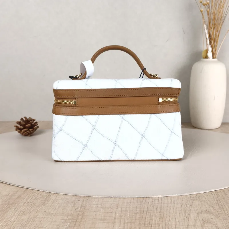Chanel Crossbody Bag coco-beach Collection lp Blue One Size 19.5 × 5 × 17 cm — cover view 4 of 6