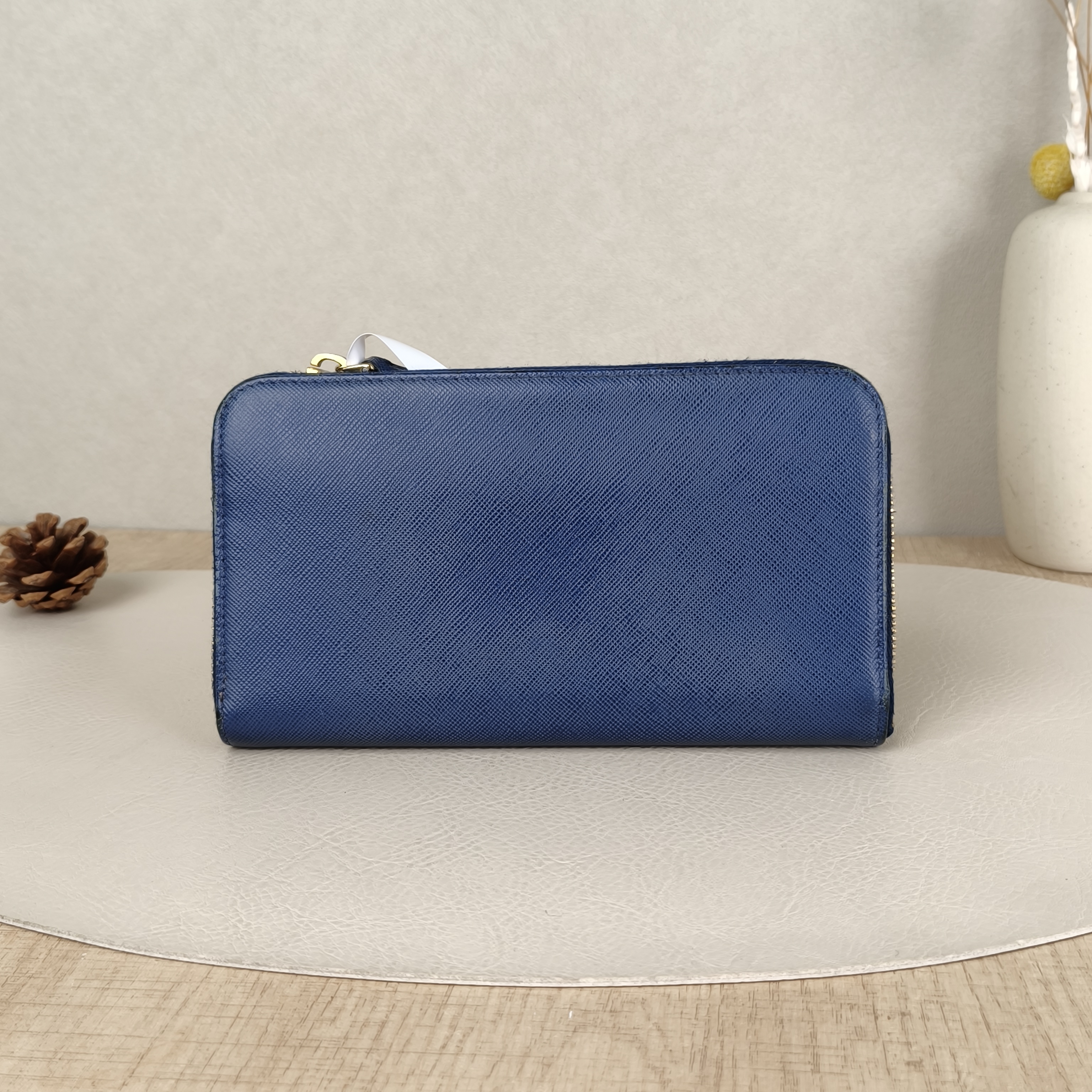PRADA Wallet Wallet Blue Calfskin 19 × 2 × 11 cm — cover view 2 of 5