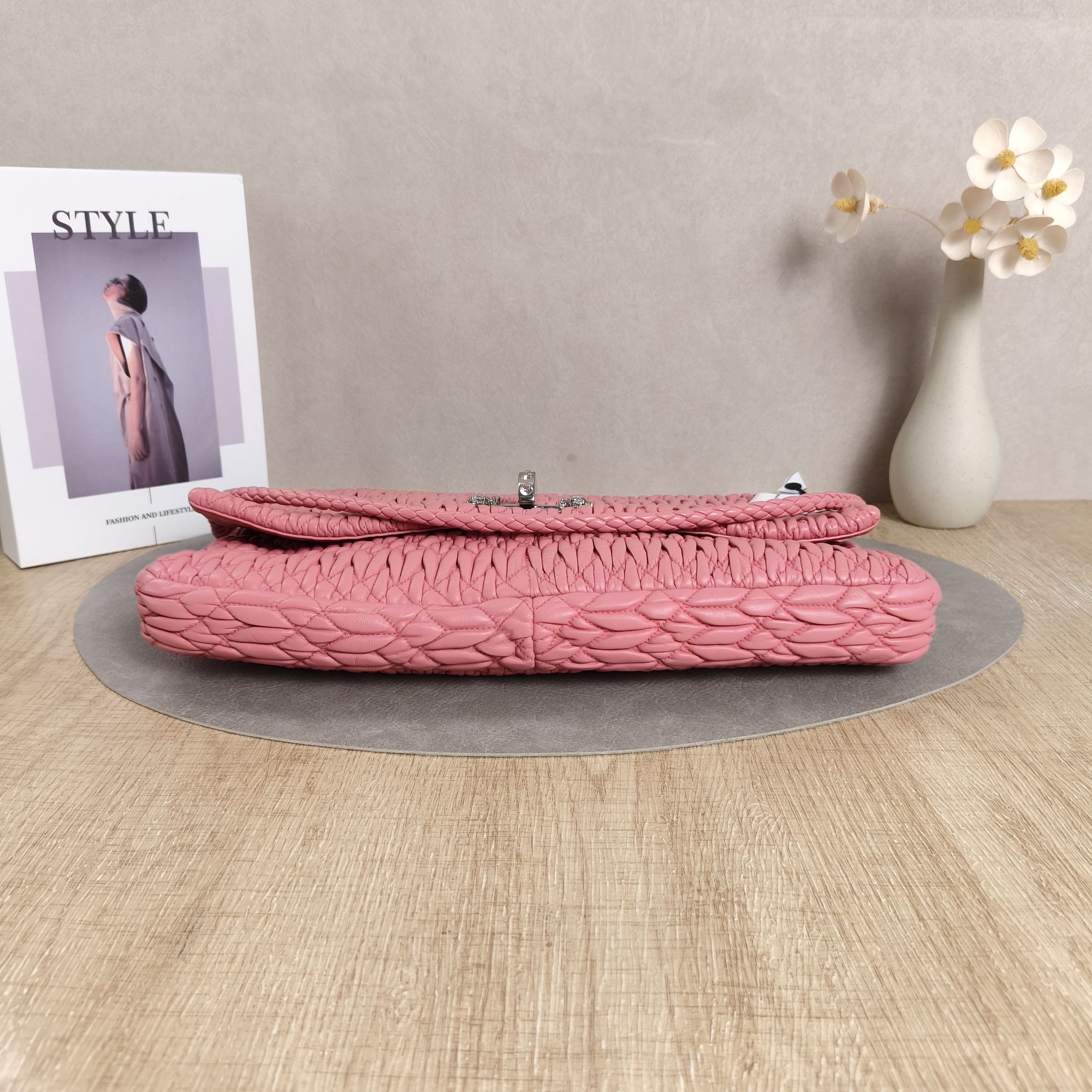 Miumiu Pink Shoulder Bag Lambskin · Shoulder Strap · 34 × 4 × 21 cm — cover view 2 of 9