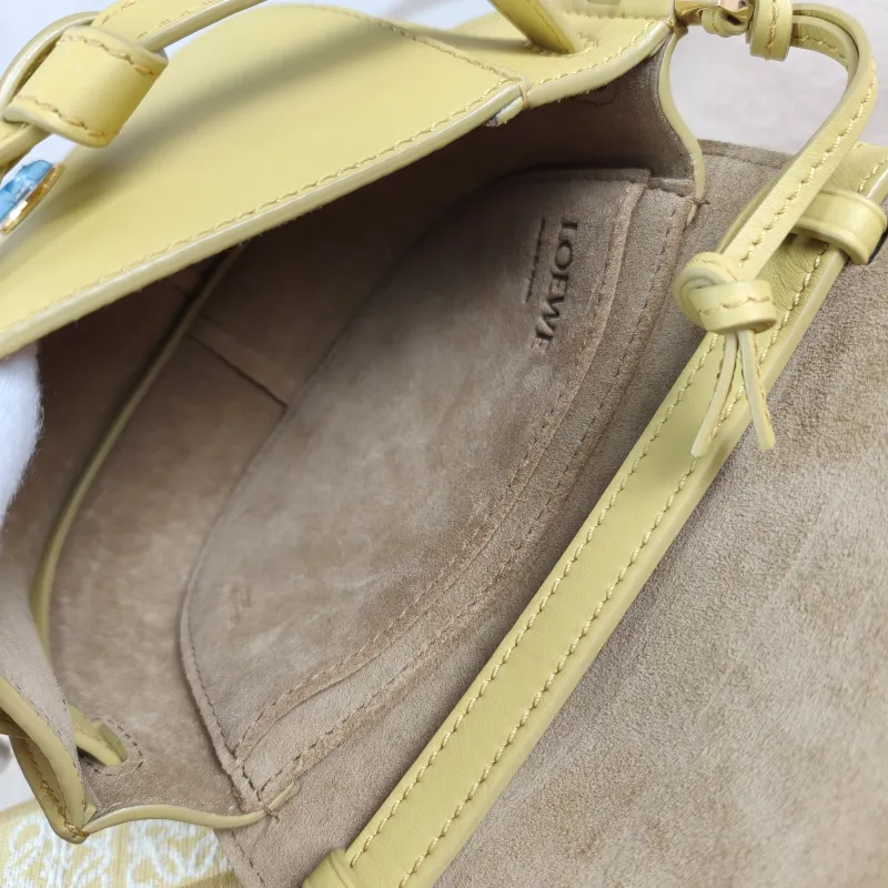 LOEWE Crossbody Bag Gate Dual Calfskin Mini 21 × 9.5 × 12.5 cm — detail view 1 of 12