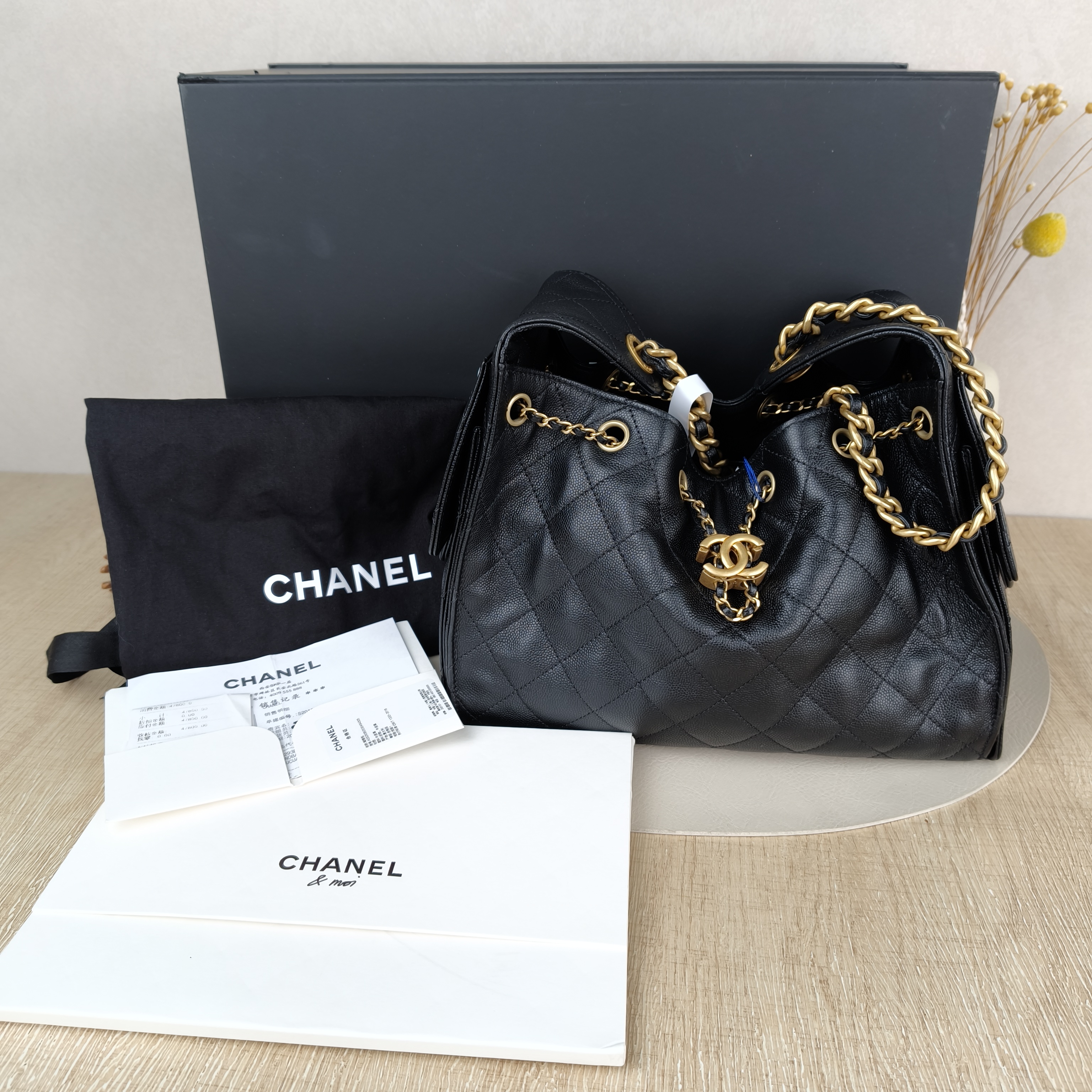 Chanel Shoulder Bag25Bag Black Grained Calfskin Small26 × 14 × 30 cm — cover view 8 of 10