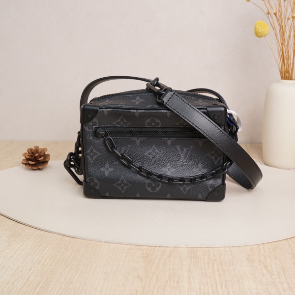 Louis Vuitton SOFT TRUNK Boxmini Monogrampvc · Dust Bag · 18.5 × 8 × 13 cm