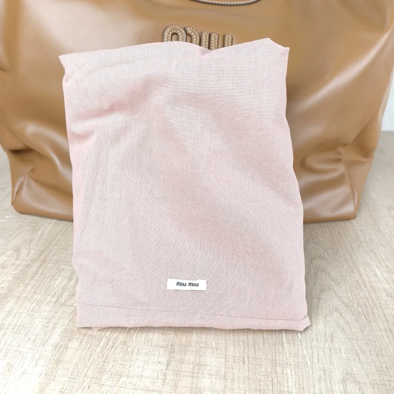 Miumiu Shoulder Bag IVY Tote Shopping Tote CC alfskin 38 × 18 × 38 cm — detail view 5 of 12