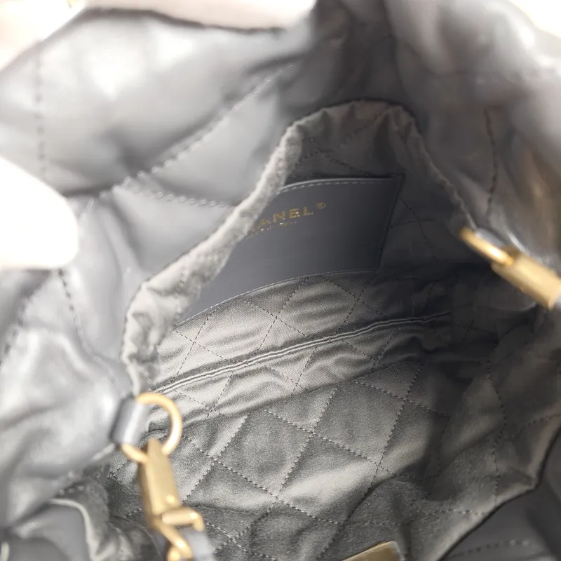 Chanel Shoulder Bag 22Bag Grey CC alfskin Mini 20 × 6 × 19 cm — detail view 5 of 9