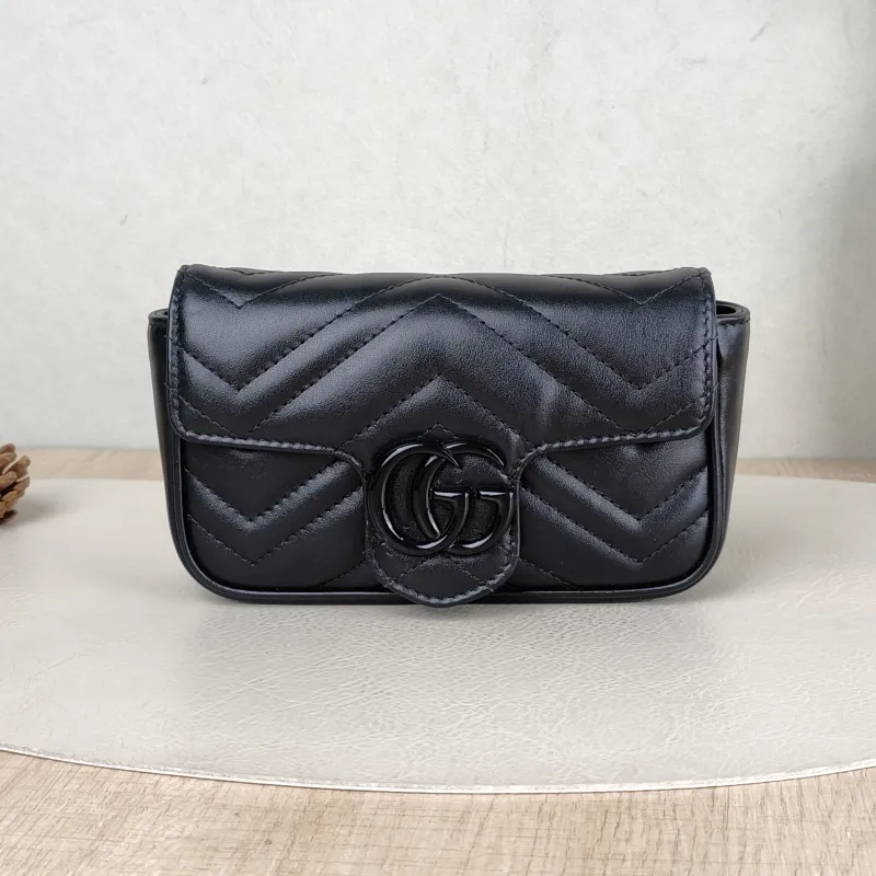 GUCCI Crossbody Bag GG Marmont So Black Marmont So Black Black CC alfskin Mini 16.5 × 5 × 10 cm