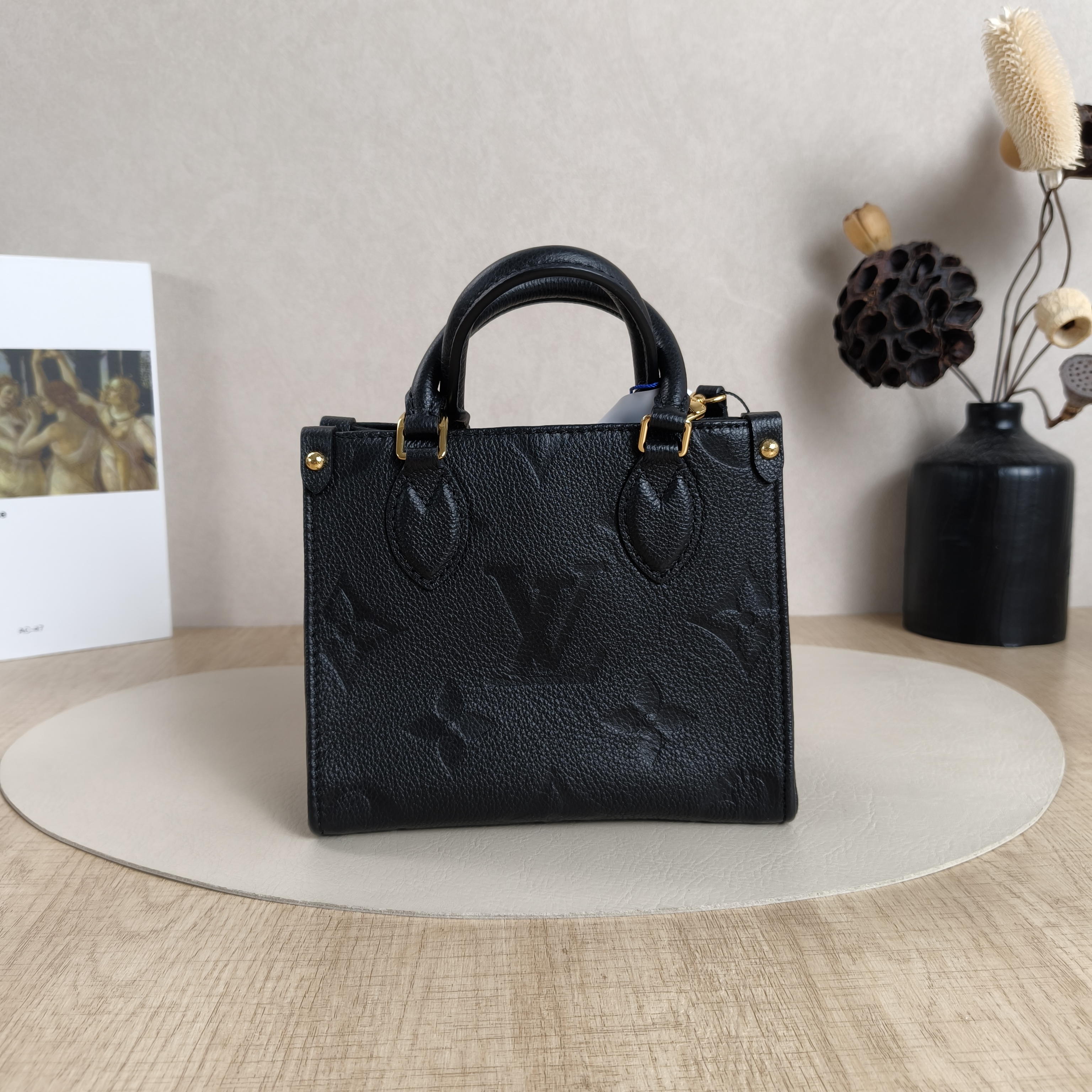 Louis Vuitton Crossbody Bag Onthego BB Black Monogram Empreinte Embossed Calfskin BB18 × 8.5 × 15 cm