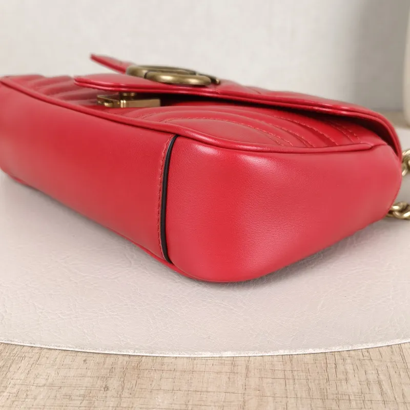 GUCCI Crossbody Bag GG Marmont Small Marmont 22Red Calfskin Small22 × 6 × 13 cm — detail view 2 of 13