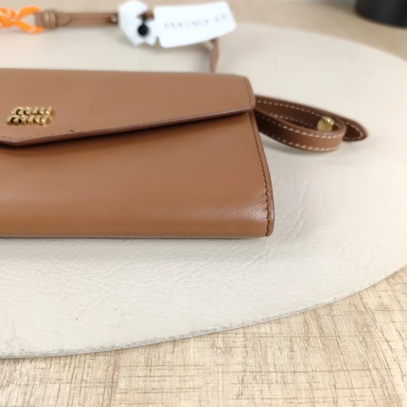Miumiu Crossbody Bag Walletwoc Caramel Calfskin One Size 19 × 2 × 10 cm — detail view 9 of 13