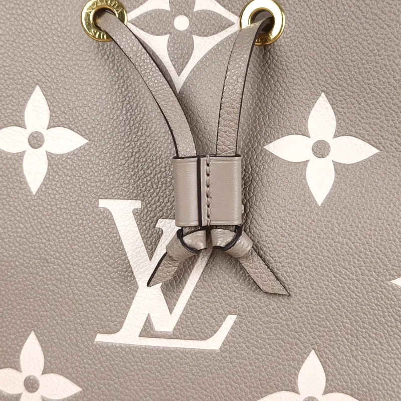 Louis Vuitton Shoulder Bag NÉONOÉ Bucket Bag · White Monogram Empreinte Embossed Calfskin Medium 26 × 17.5 × 26 cm — detail view 10 of 13
