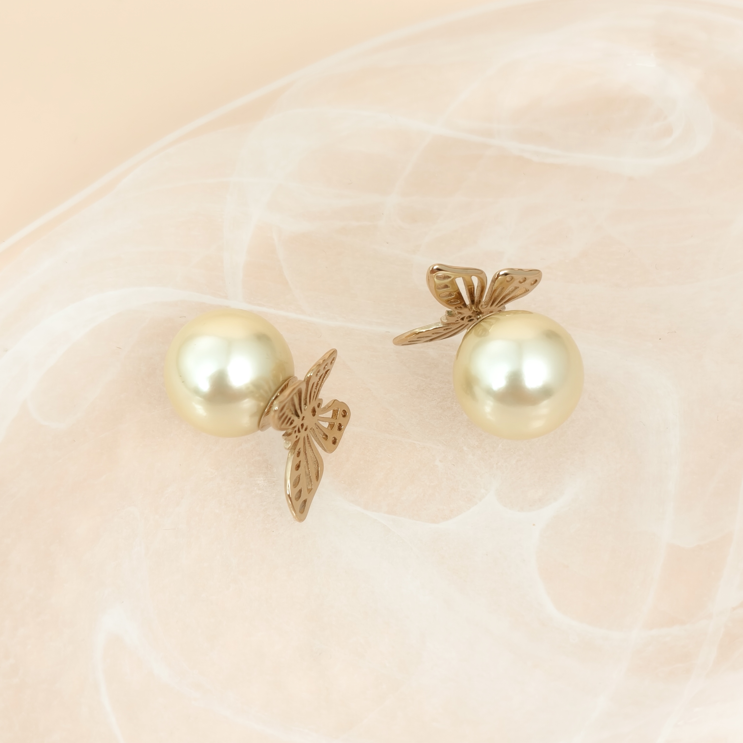 DIOR Earrings Pearl Earrings Gold One Size — cover view 5 of 6