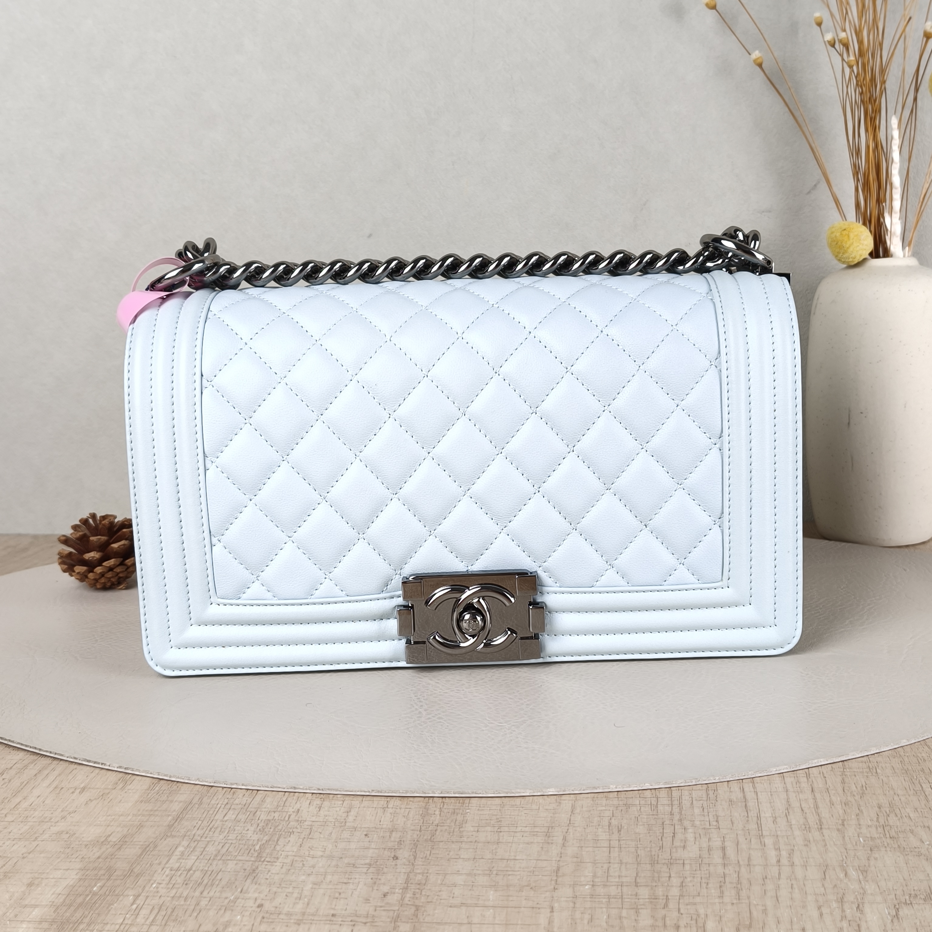 Chanel Crossbody Bag Le Boy​Blue Calfskin Medium25 × 9 × 15 cm