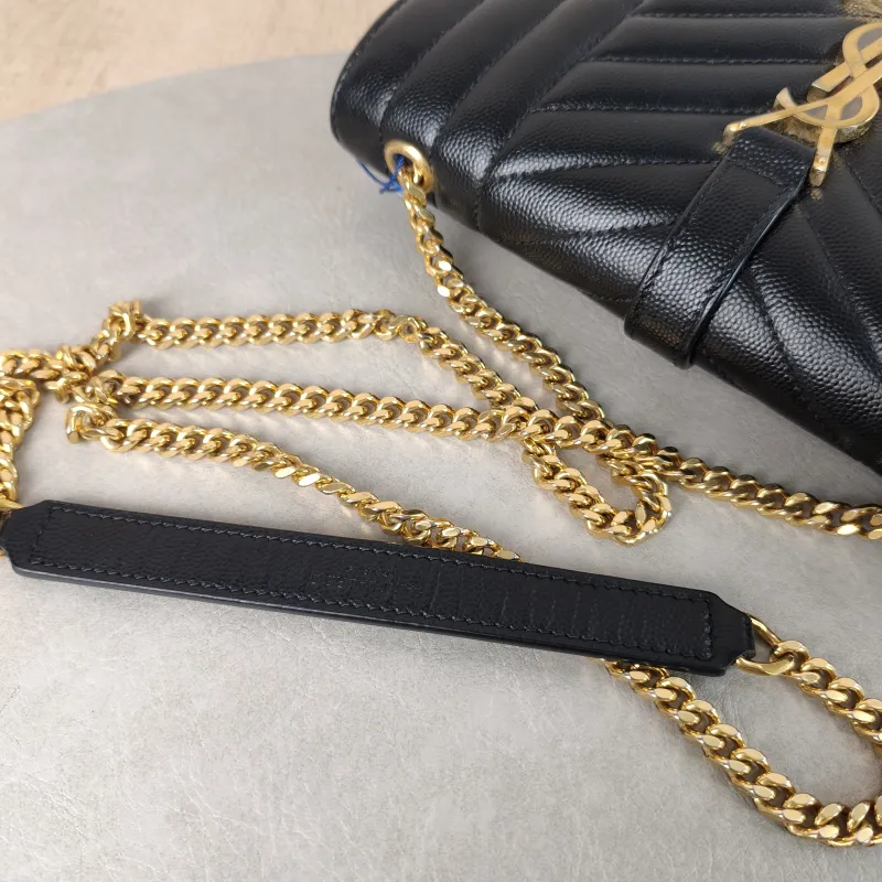 SAINT LAURENT Crossbody Bag ENVELOPE Black Grained Calfskin Small 21 × 6 × 13 cm Conditioned — detail view 3 of 12