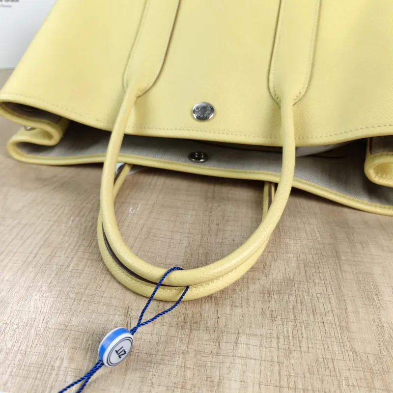 Hermès Top Handle Bag Garden Party 30 30 1Z Epsom Calfskin Medium 30 × 13 × 21 cm Z — detail view 8 of 11