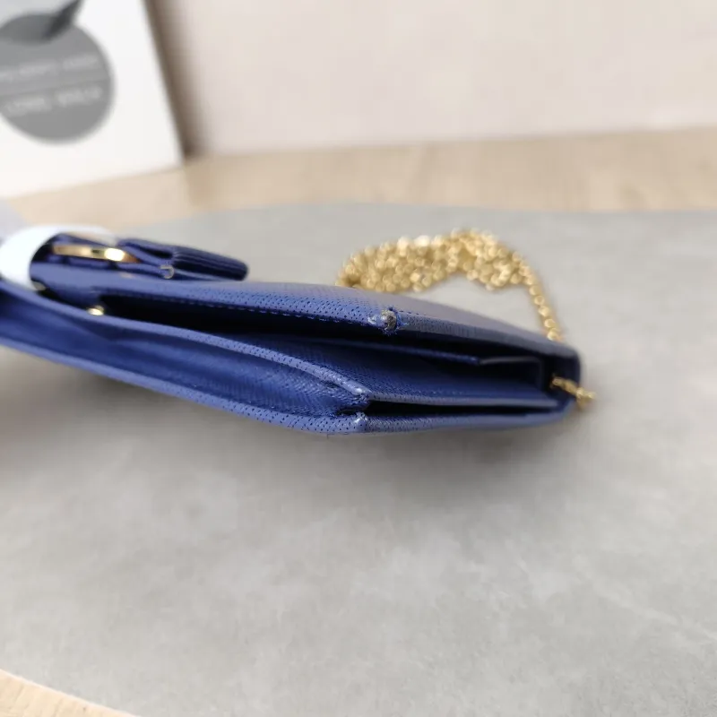 FERRAGAMO Crossbody Bag Chain Bag Blue Calfskin One Size19 × 2 × 11 cm — detail view 1 of 12