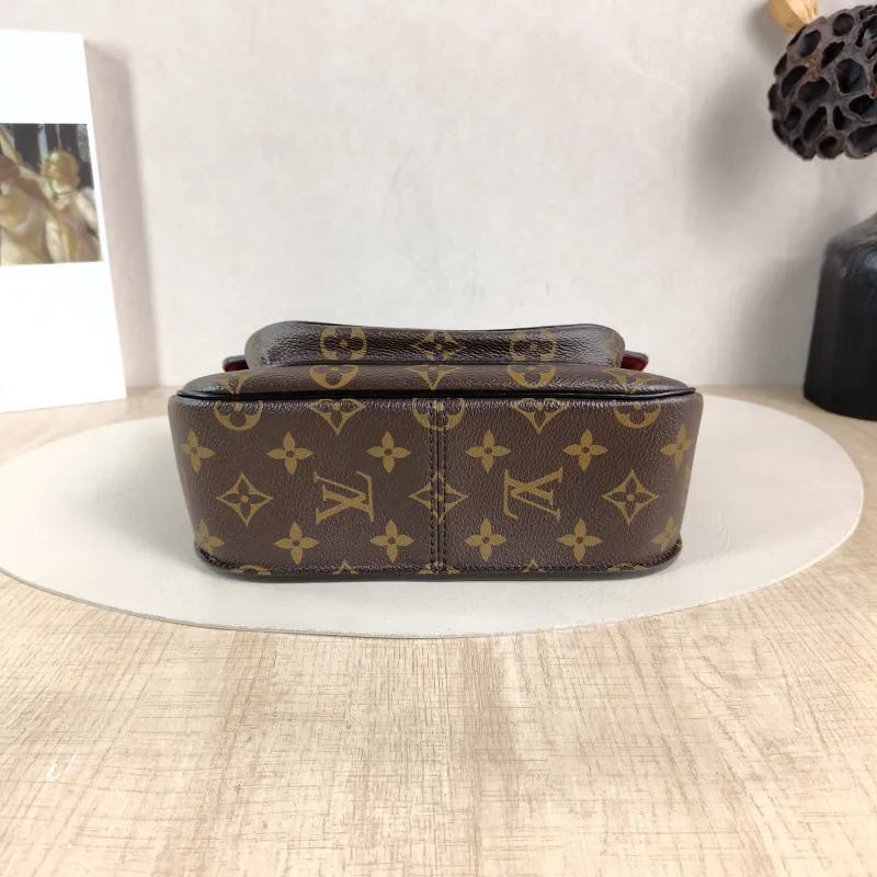 Louis Vuitton Crossbody Bag Passy Messenger Bag Monogram PVC Small23 × 9 × 17 cm — cover view 4 of 5