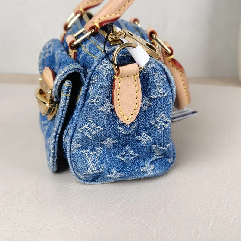 Louis Vuitton Crossbody Bag Speedy Nano Blue Edition nano 16 × 7.5 × 10 cm — detail view 6 of 13
