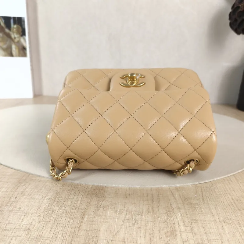 Chanel Crossbody Bag Taupe Lambskin Mini 17 × 8 × 13.5 cm — detail view 7 of 13