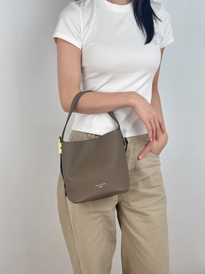 Louis Vuitton Top Handle Bag LOW KEY ALL IN BB Calfskin BB 16 × 12 × 18 cm — on-model view 3 of 4