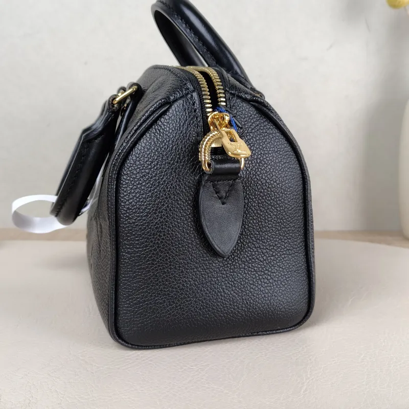 Louis Vuitton Crossbody Bag Speedy20 Black Monogram Empreinte Embossed Calfskin Small 20.5 × 12 × 13.5 cm — detail view 4 of 13