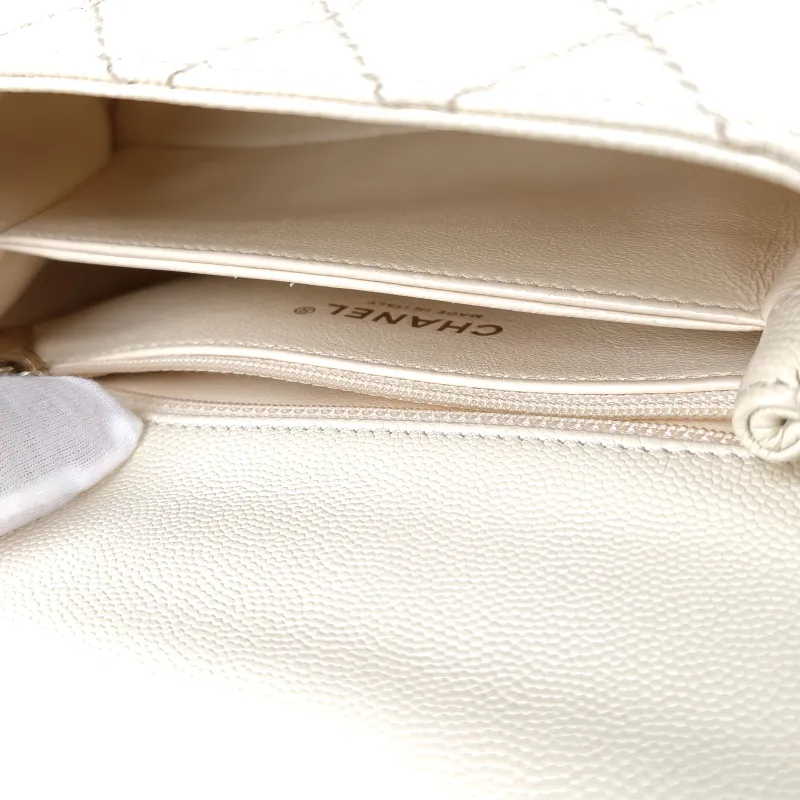 Chanel Top Handle Bag Coco Handle​ Beige Grained Calfskin Small 24 × 10 × 14 cm 26 — detail view 4 of 12