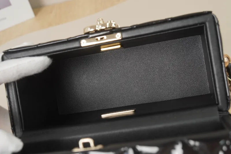 Chanel 25a Small Black Patent Leather Microchip Edition · 18 × 8 × 14.5 cm — detail view 16 of 18