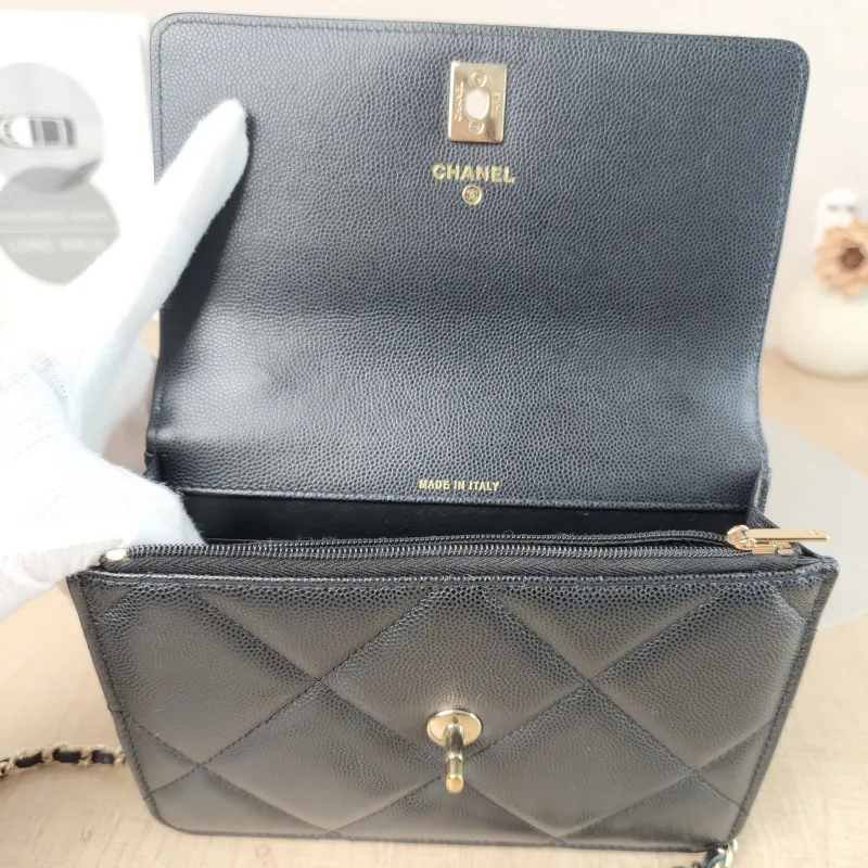 Chanel Backpack Backpack Black Calfskin One Size 18.2 × 5 × 14 cm — detail view 5 of 13