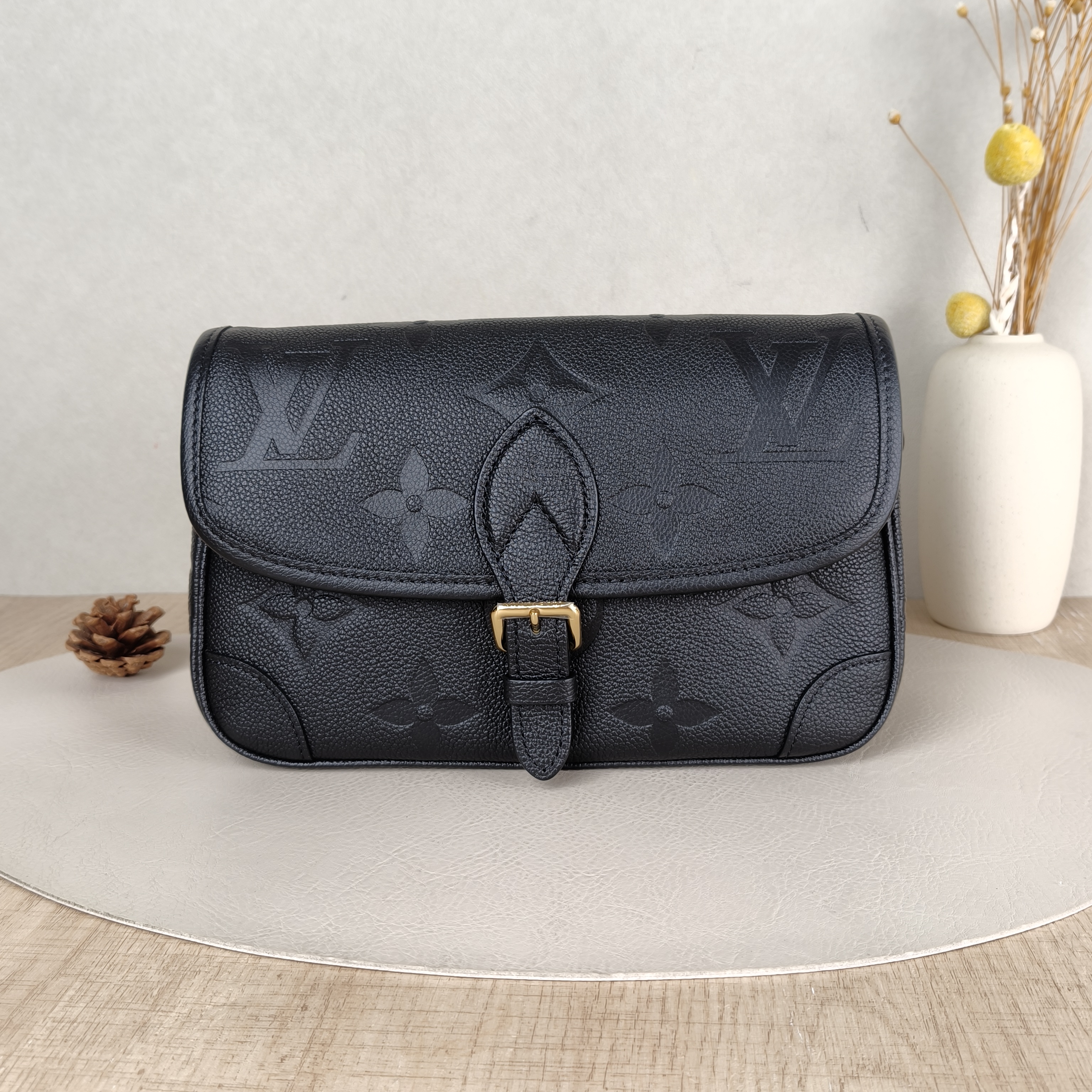Louis Vuitton Bag Diane Empreinte Monogram 24*9*15