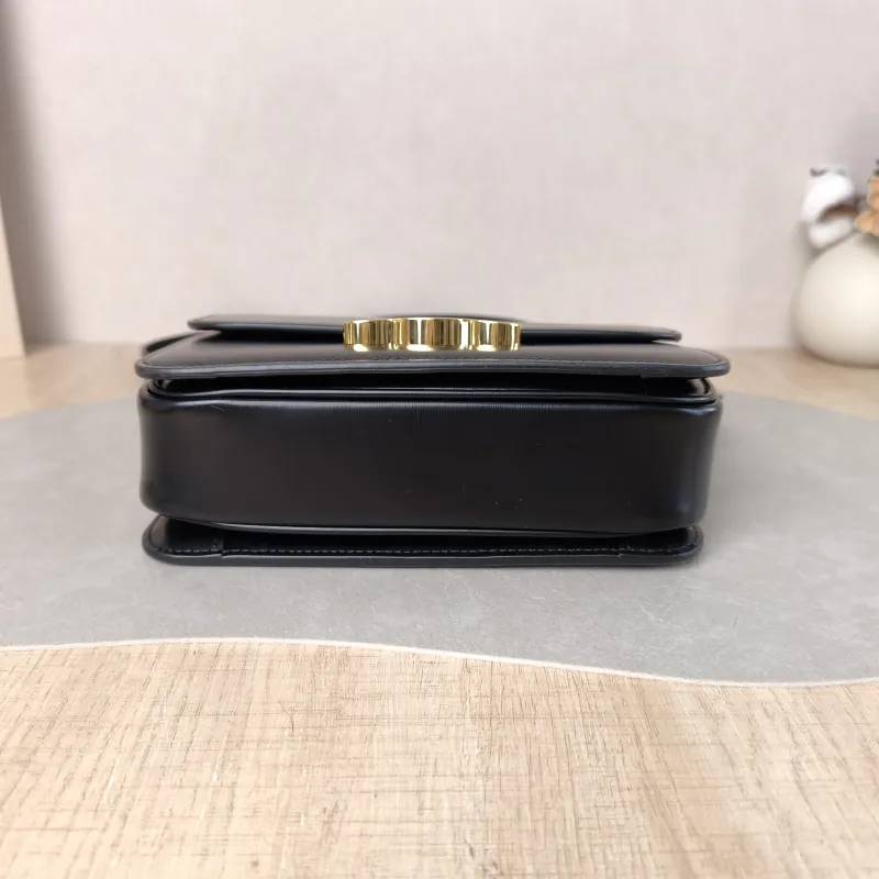 CELINE Crossbody Bag Teen Triomphe Black CC alfskin Small 18.5 × 6 × 14 cm — cover view 3 of 6