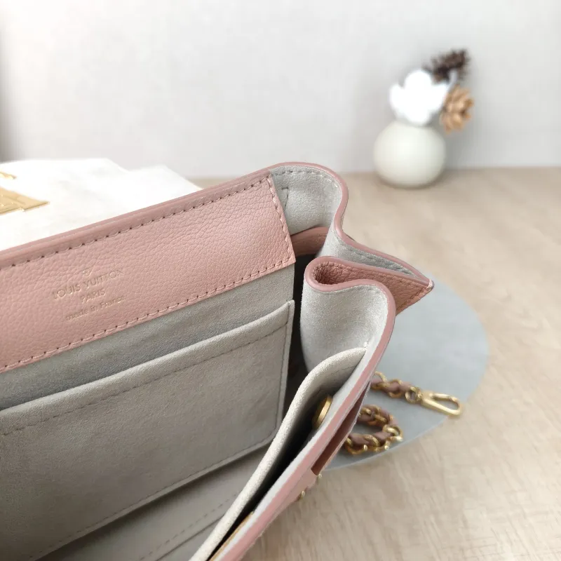 Louis Vuitton Top Handle Bag Lockme Ever Top Handle Bag Pink Calfskin Mini 23 × 10 × 17 cm — detail view 10 of 13