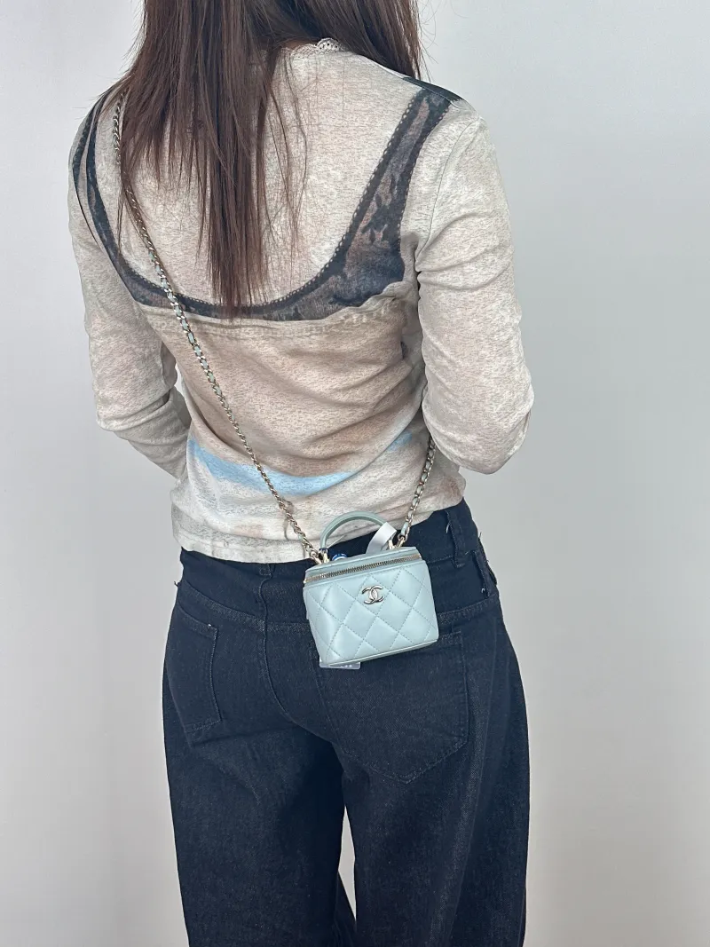 Chanel Crossbody Bag Edition Blue Lambskin One Size10 × 7 × 9 cm — on-model view 1 of 2