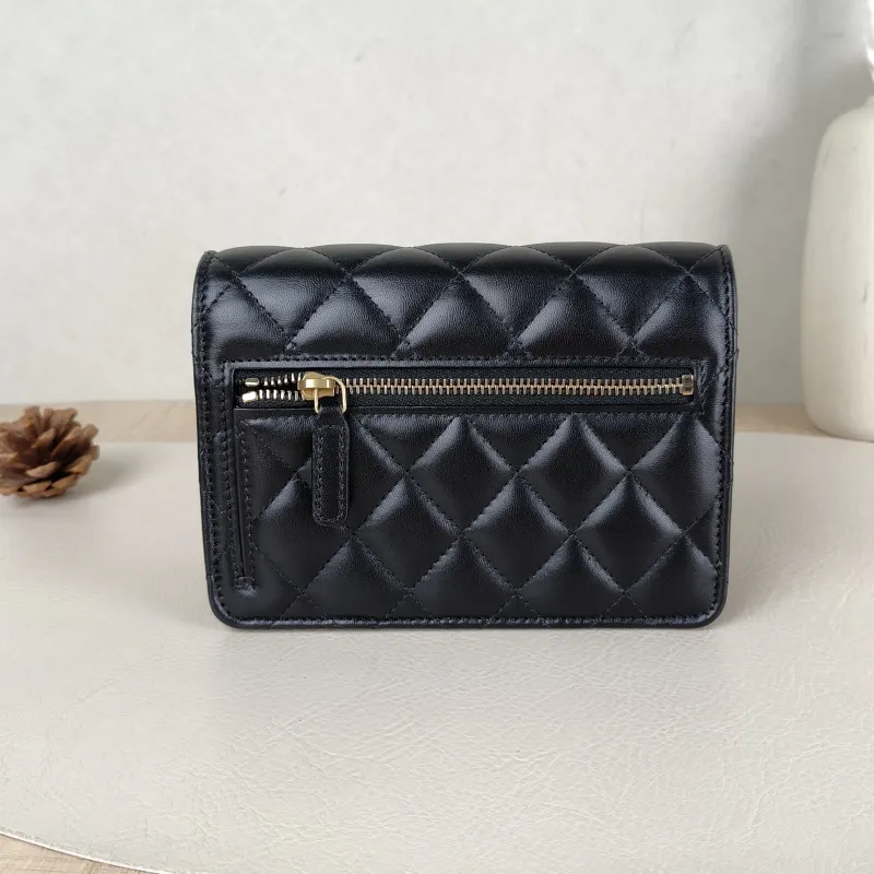 Chanel Crossbody Bag22b woc Black Lambskin15.5 × 4.5 × 11 cm — cover view 3 of 5