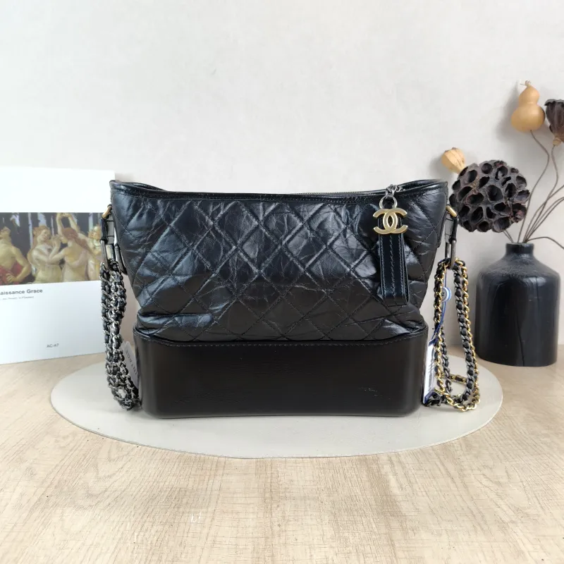 Chanel Crossbody Bag Gabrielle Gabrielle Bag Black CC alfskin Large28 × 10 × 23 cm