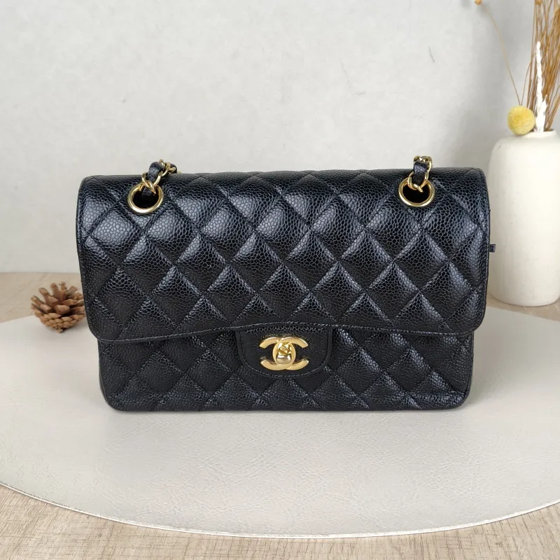 Chanel Crossbody Bag Classic Flap CF Black Grained Calfskin Small23 × 6 × 14.5 cm